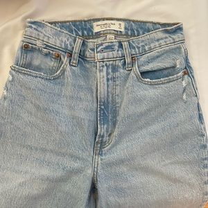 abercrombie 90s high rise straight jeans